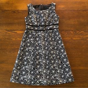 EUC Talbots Embroidered Dress